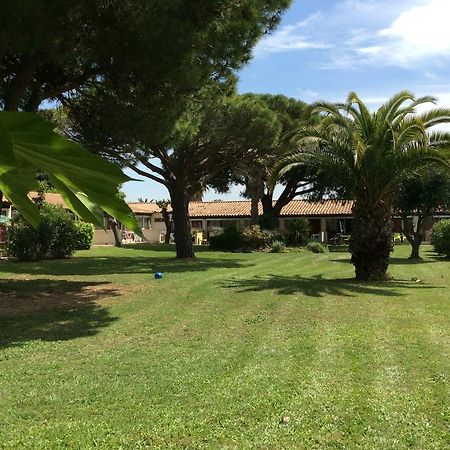 Goelia Le Mas Blanc Aparthotel Perols Bagian luar foto