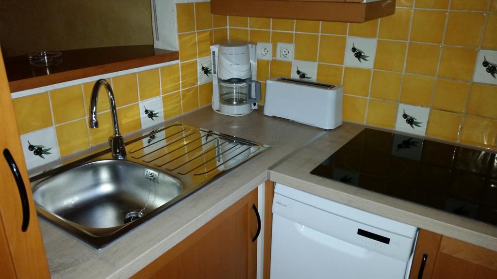 Goelia Le Mas Blanc Aparthotel Perols Ruang foto
